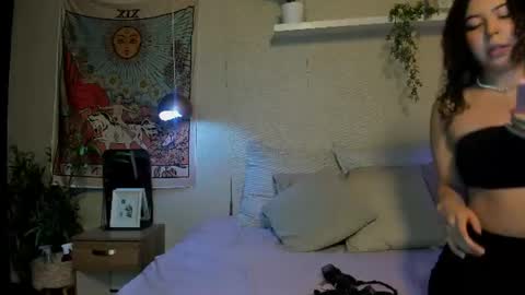 sofii_wild online show from 12, 6, 2026