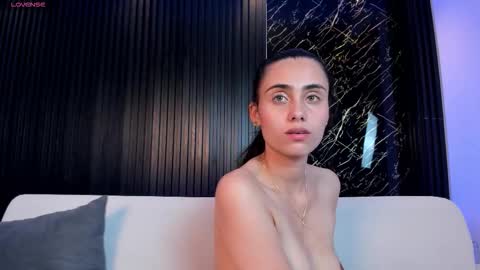 Snapshot of sofiia_palacioss chatting on 8, 11, 2025 Sofiia Everyday From 1400 to 2200 Col Time online show from 8, 11, 2025