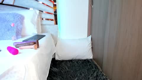 sofijohnsonx online show from 9, 2, 2025