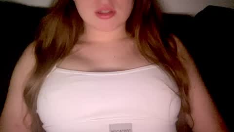Snapshot of sofinovvak chatting on 22, 6, 2026 Sofi online show from 22, 6, 2026