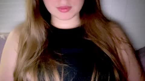 Snapshot of sofinovvak chatting on 7, 7, 2026 Sofi online show from 7, 7, 2026