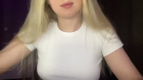 Snapshot of sofinovvak chatting on 27, 7, 2026 Sofi online show from 27, 7, 2026