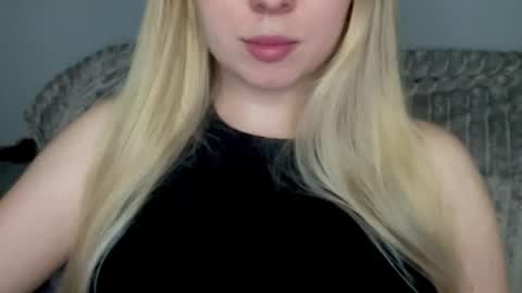 Snapshot of sofinovvak chatting on 28, 7, 2026 Sofi online show from 28, 7, 2026