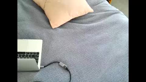 John online show from 4, 3, 2026