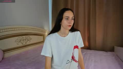 Elly online show from 28, 9, 2025