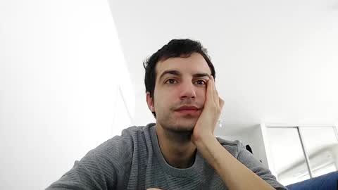 Snapshot of softndwear chatting on 5, 1, 2025 SOFT online show from 5, 1, 2025