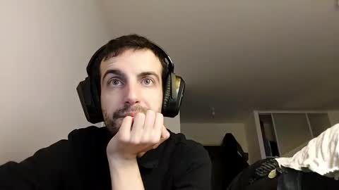 Snapshot of softndwear chatting on 1, 2, 2025 SOFT online show from 1, 2, 2025