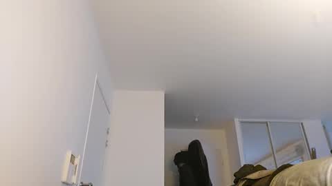 Snapshot of softndwear chatting on 10, 2, 2025 SOFT online show from 10, 2, 2025