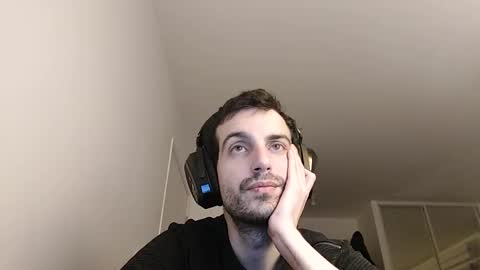 Snapshot of softndwear chatting on 27, 2, 2025 SOFT online show from 27, 2, 2025