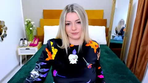 Snapshot of softpleasurex1 chatting on 24, 2, 2025 Softpleasurex online show from 24, 2, 2025