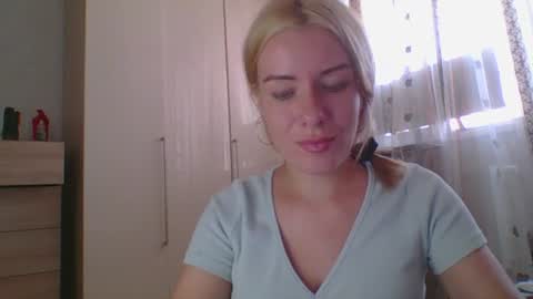 softy_aura online show from 4, 8, 2026