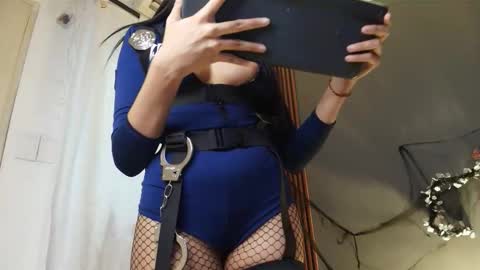 sofy west online show from 1, 11, 2025