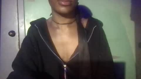 Snapshot of solaceeve chatting on 16, 2, 2025 SolaceEve online show from 16, 2, 2025