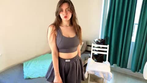 Elisa online show from 9, 5, 2026
