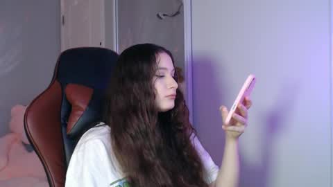Becky online show from 26, 4, 2026