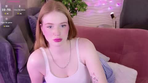 Snapshot of sollarkristy chatting on 4, 5, 2026 sollarkristy online show from 4, 5, 2026