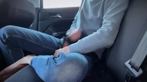 Sondages online show from 21, 11, 2025