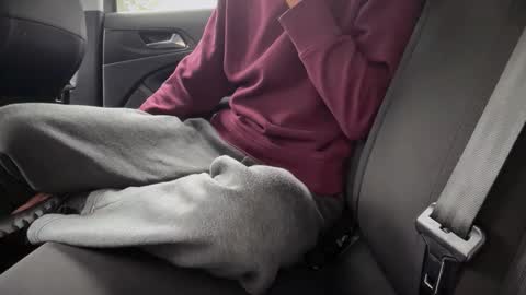 Sondages online show from 1, 12, 2025