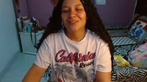 Snapshot of soniafuckboobs chatting on 30, 12, 2024 soniafuckboobs online show from 30, 12, 2024