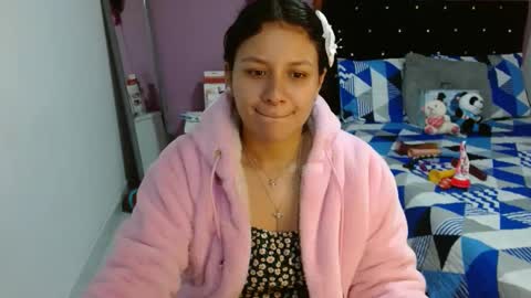 Snapshot of soniafuckboobs chatting on 7, 3, 2025 soniafuckboobs online show from 7, 3, 2025