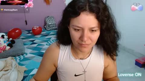 Snapshot of soniafuckboobs chatting on 11, 3, 2025 soniafuckboobs online show from 11, 3, 2025