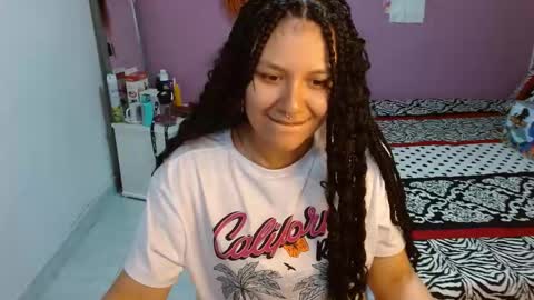 sonialatin69 online show from 30, 12, 2024