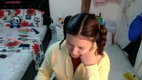 Snapshot of sonialatin69 chatting on 1, 7, 2026 sonialatin69 online show from 1, 7, 2026
