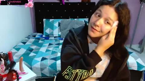 soniaplayass online show from 5, 2, 2025