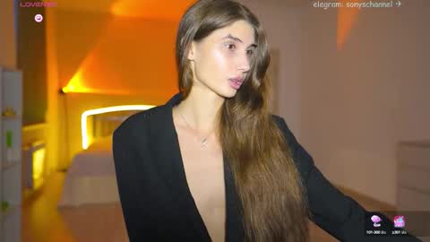 Snapshot of sony_play chatting on 12, 9, 2025 Sony online show from 12, 9, 2025