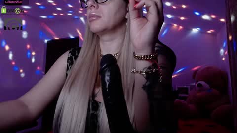 Sonia online show from 31, 12, 2024