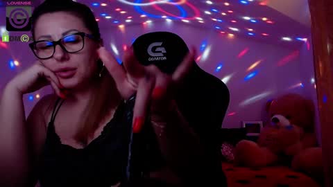 Sonia online show from 11, 1, 2025