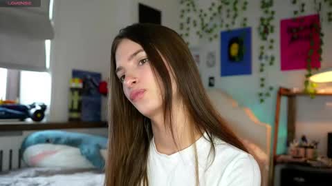 Eva 3 online show from 3, 3, 2026