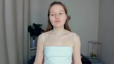 Snapshot of soonmacnair chatting on 3, 7, 2026 Alice online show from 3, 7, 2026