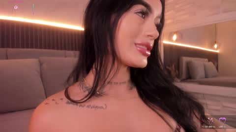 Sophi online show from 14, 11, 2025