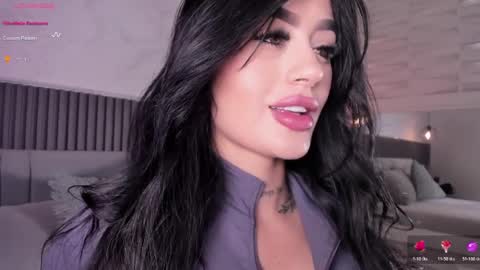 Sophi online show from 10, 4, 2026