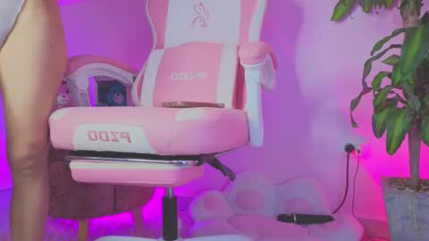 Snapshot of sophia_berryy chatting on 17, 10, 2025 Sophia Independent model online show from 17, 10, 2025