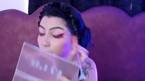 sophia hottie online show from 12, 4, 2026