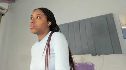 Snapshot of sophia_ebony___ chatting on 5, 5, 2026 sophia_ebony___ online show from 5, 5, 2026