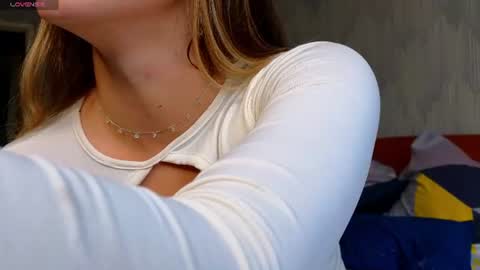 Snapshot of sophia_euphoria chatting on 29, 6, 2026 Sophia online show from 29, 6, 2026