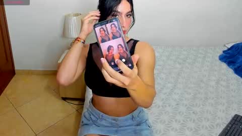 Snapshot of sophia_harry chatting on 18, 9, 2025 sophia CM online show from 18, 9, 2025