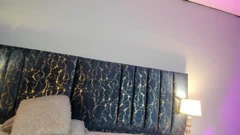 Sofia  online show from 15, 9, 2025