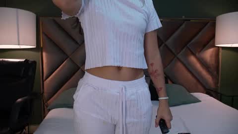 Sofia online show from 5, 4, 2026