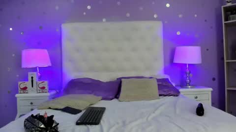 Sophia  online show from 3, 2, 2025