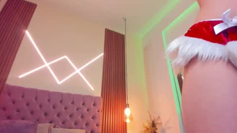 sophia_turneer online show from 18, 12, 2025