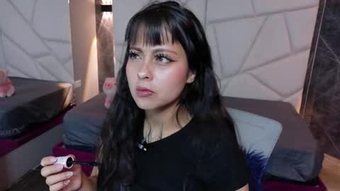 Sophi  online show from 3, 2, 2026