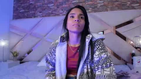 Sophia Paris online show from 10, 10, 2025