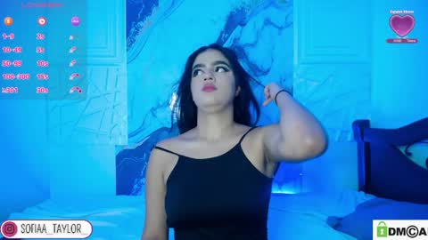 Snapshot of sophiaa_taylor_ chatting on 12, 4, 2026 online show from 12, 4, 2026