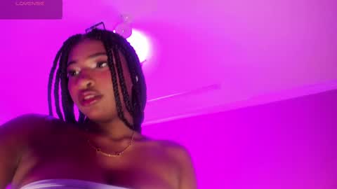 Sophie online show from 11, 11, 2025