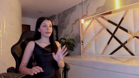 Snapshot of sophiadoll_tf chatting on 20, 5, 2026 sophiadoll_tf online show from 20, 5, 2026