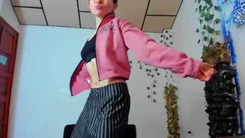 sophiamiller6 online show from 11, 4, 2026